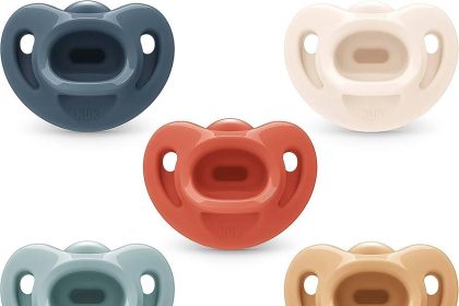 How Many Pacifiers Do I Need? A Parent’s Guide