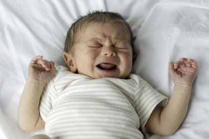 Best Sleeping Position for Colic Baby: Ensuring Comfort