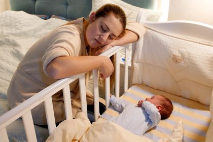 Baby Wakes Up Every Hour