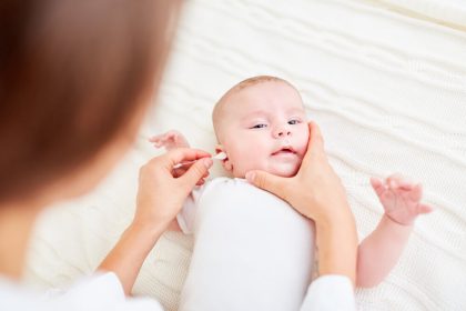 How to Clean Baby Ears Inside