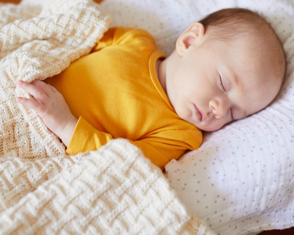 How to Keep Baby Warm at Night