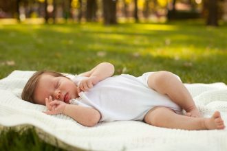 Signs of Overheating in Babies